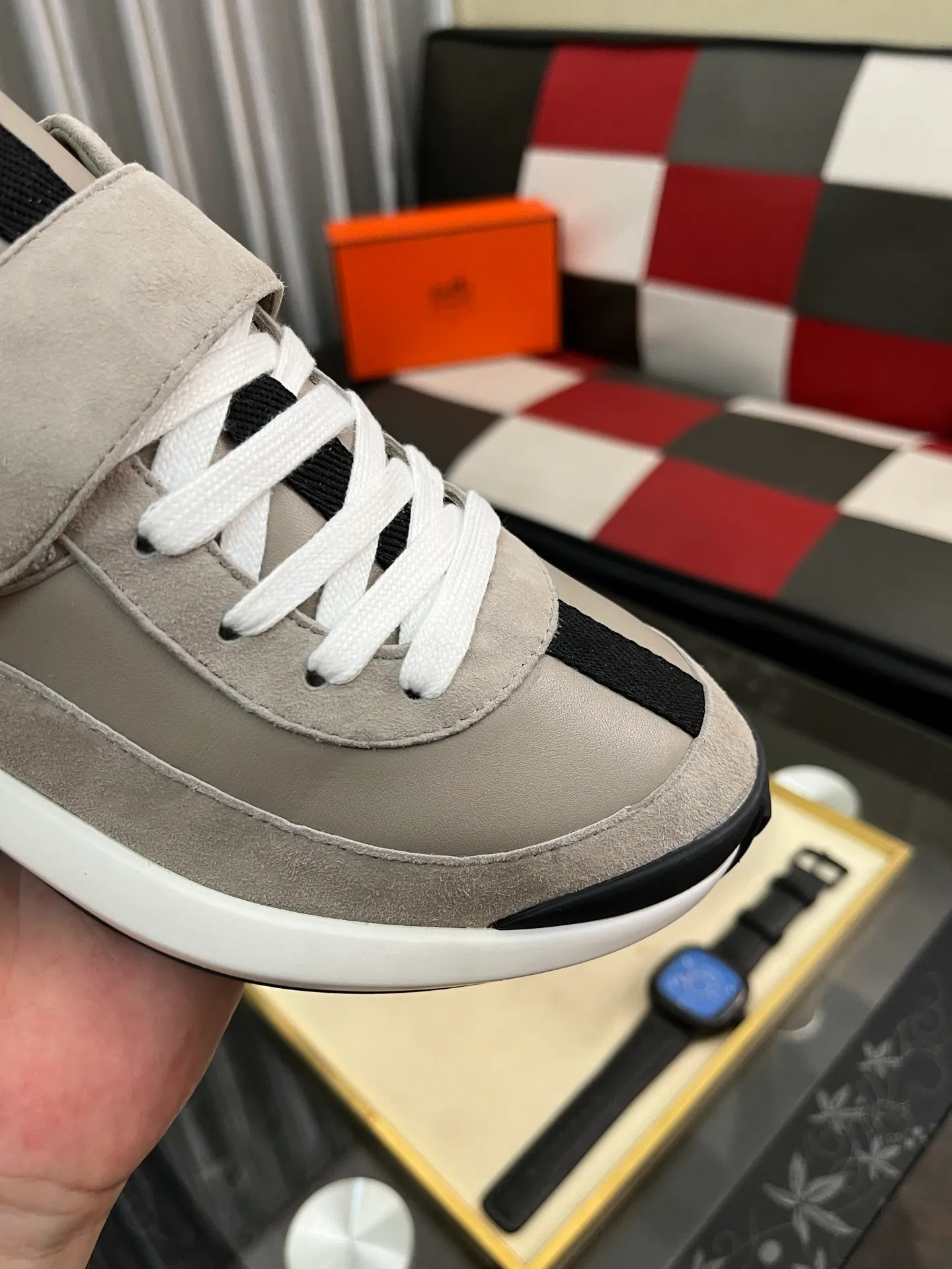 Men's shoes 💰660⌚️⌚️【HERMES】Hermès - High-end quality original order·Casual sports shoes -Upper: 🔝Nappa calfskin, suede calfskin, shoe body sewn brand ´H´ totem, tongue brand logo cloth label -Inner: water-dyed cowhide -Outsole: ultra-light TPU foam rubber; two-color molded outsole -Ultra-high quality control and fine workmanship: outstanding (high-end, noble and classy) -Size: 36-44 (45, can be customized)